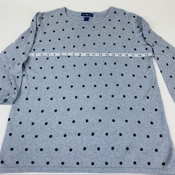 Karen Scott Gray BlouseSweater. LongSleeves.Medium - Picture 3 of 5